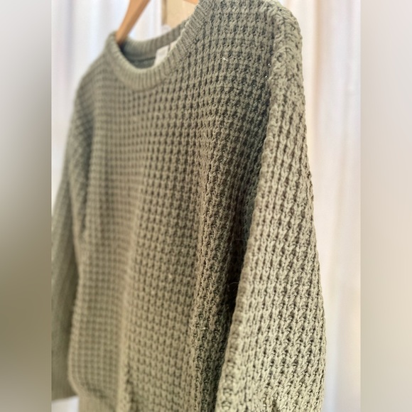TWIK from Simons, green sweater small - Picture 4 of 5